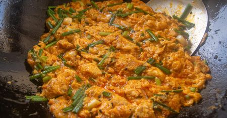 Curry nie tylko poprawia trawienie. Właściwości przyprawy mogą zaskoczyć