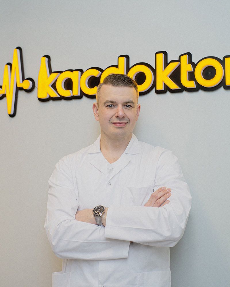 Dr Tomasz Hendzel, dyrektor medyczny KacDoktor.pl