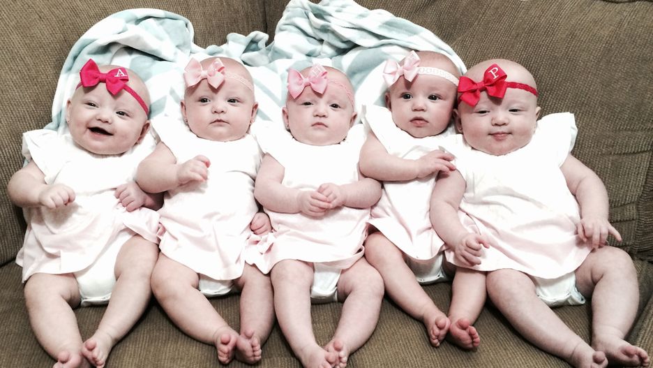 Pamiętacie wyjątkowe pięcioraczki?