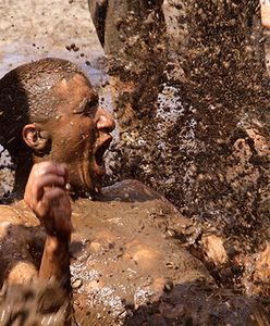 Maseczka błotna na całe ciało - Woodstock 2009