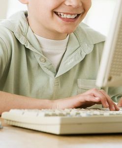 Polacy nie radzą sobie w internecie? Są nieporadni