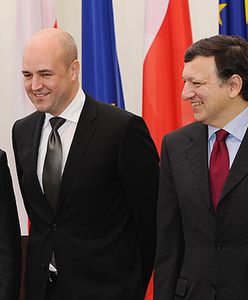 Buzek, Barroso i Reinfeldt "namówili się" na Klausa