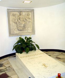 Gdzie zostaną przeniesione szczątki Jana Pawła II?