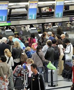 Policja wzmacnia kontrole na lotniskach