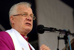 "Współczesny świat stara się wyeliminować krzyż"