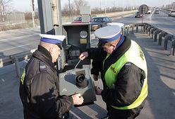 Z poboczy znikną atrapy fotoradarów - "były parodią"