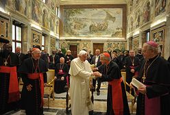 "To watykańska klątwa rzucona na księży pedofilów"