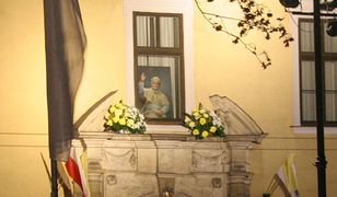 "Nie lękajmy się!" pod papieskim oknem