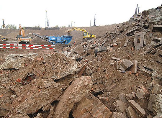 Na placu budowy Stadionu Narodowego znaleziono bombę