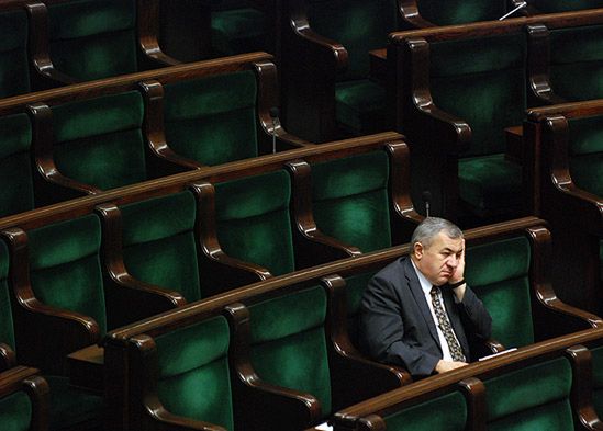 W PiS wrze - kolejny poseł grozi odejściem