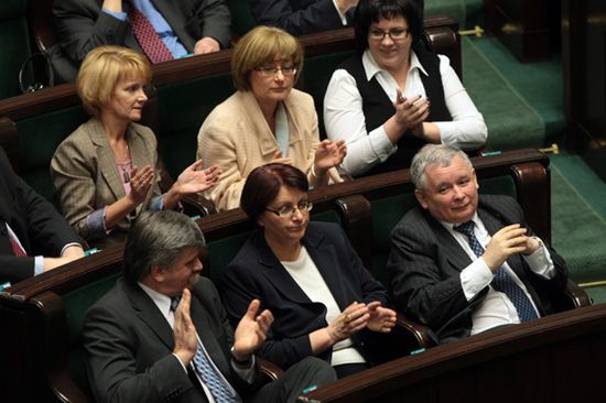 J. Kaczyński myślał o oddaniu funkcji premiera kobiecie