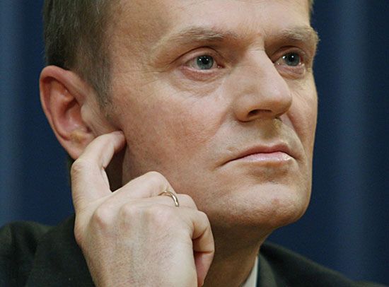 Tusk: jest kryzys, nie będziemy przesadnie fetowali