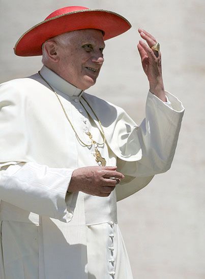 Papież Benedykt XVI rozpoczął wakacje