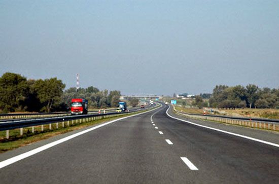 Przez kryzys autostrady będą budowane wolniej i drożej?