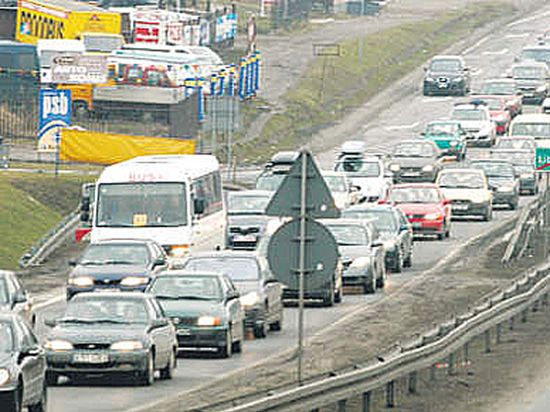 Nadszedł czas na tłok i korki, czyli długi weekend