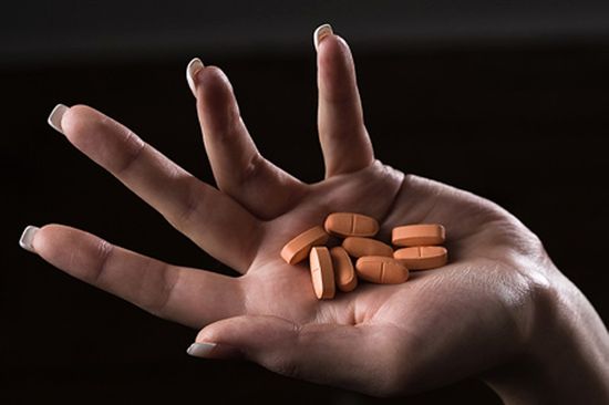 Polacy nadużywają leków bez recepty