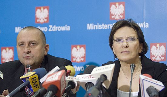 Minister zdrowia i szef NFZ przepraszają pacjentów