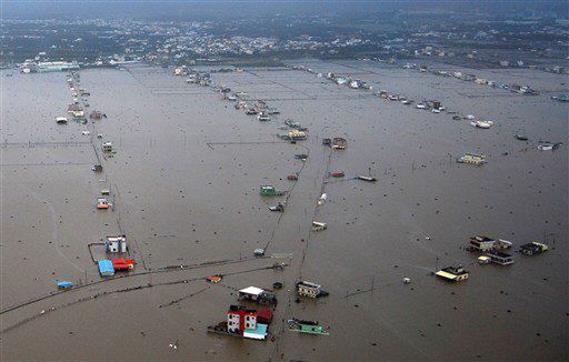 Tajfun Morakot uderzył, 12 osób zginęło