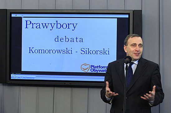 Parlamentarzyści PO jadą się modlić