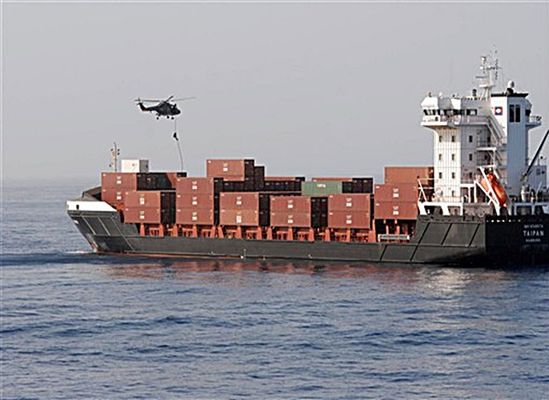 Odbili statek i złapali somalijskich piratów