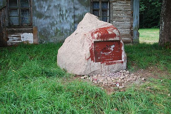 Zniszczono kolejny litewski pomnik