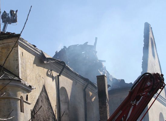 Pożar klasztoru w Alwerni - straż ustala przyczyny