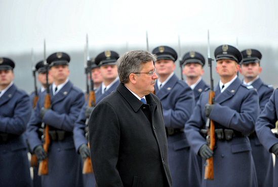 Napieralski chce Kaczyńskiego, ale nie chce mediów