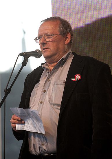 Adam Michnik: współczuję Jarosławowi Kaczyńskiemu