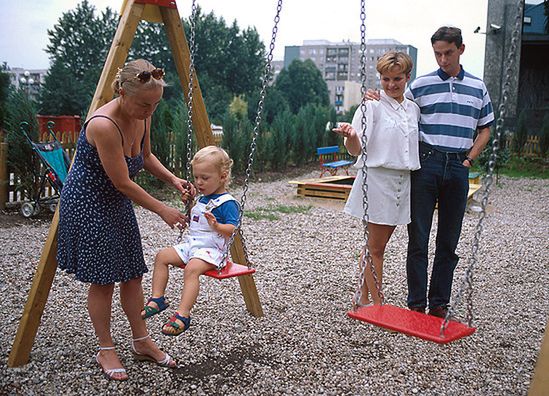 Place zabaw "Radosnej szkoły" mogą być niebezpieczne