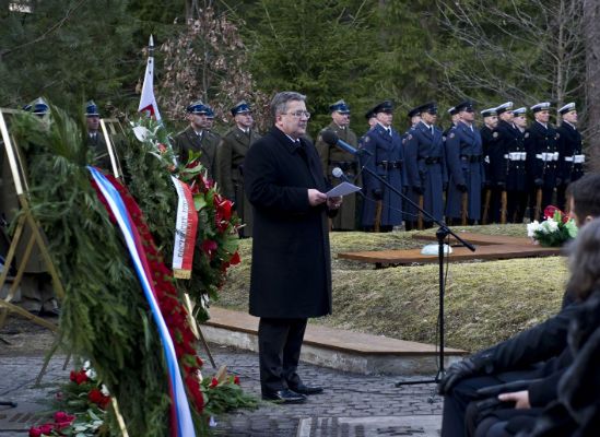 "Katastrofa w Smoleńsku to tragiczny podstęp historii"