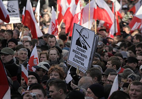 Ile osób na Krakowskim Przedmieściu? Szacunki policji