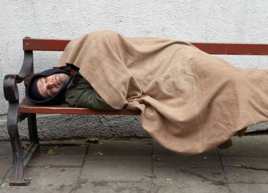 Polacy w Hiszpanii zimują w schronisku dla bezdomnych