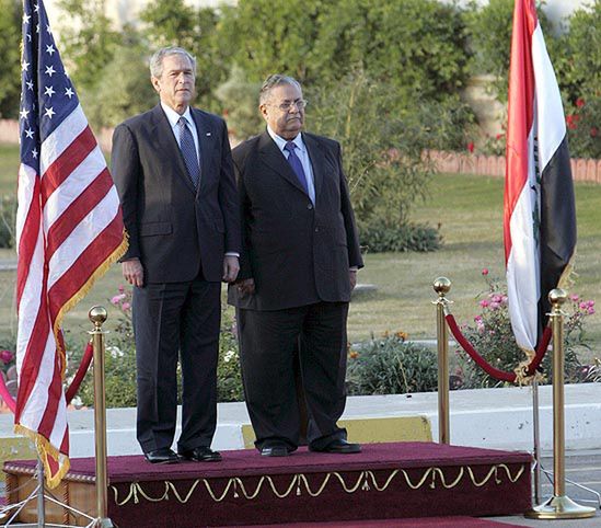 Bush przybył z niespodziewaną wizytą pożegnalną do Iraku