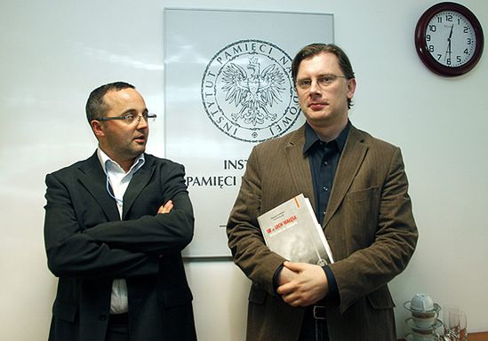 Historycy IPN nie dostaną grosza za książkę o Wałęsie