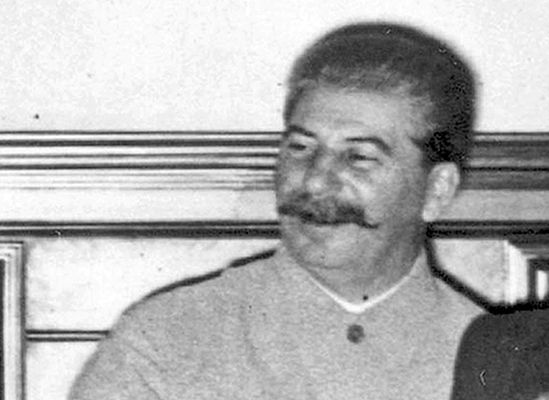 Rozpoczyna się proces o zniesławienie Stalina