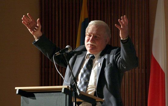 Lech Wałęsa nie poleci do Paryża na konwencję Libertasu