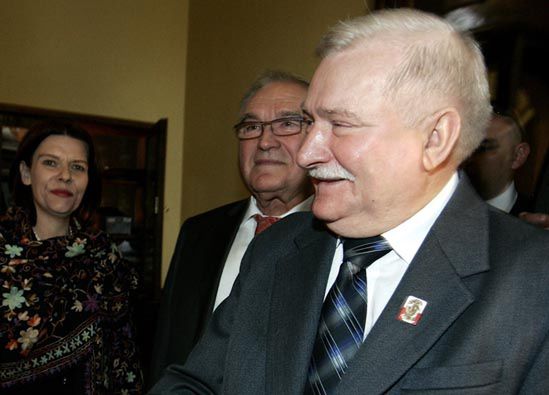 Ile w zeszłym roku zarobił Lech Wałęsa?