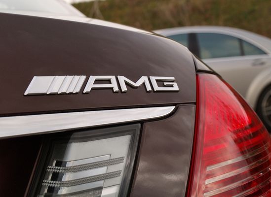 Mercedes AMG klasy S i CL: Samochody bankiera
