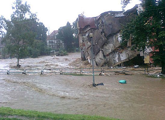 Rośnie poziom rzek w Małopolsce - a będzie więcej deszczu