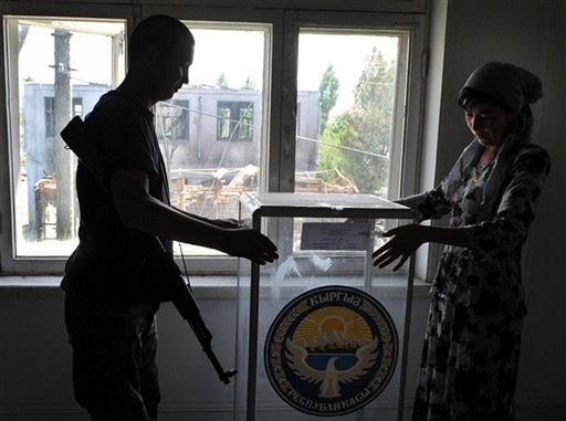 Kirgistan będzie republiką parlamentarną? Referendum