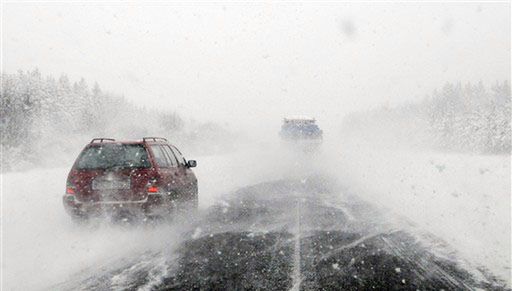 Zima nie odpuszcza - na weekend szykuje nam mróz i śnieg