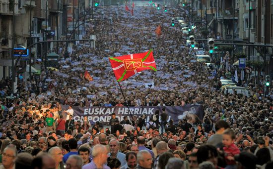 Gigantyczny protest w Kraju Basków