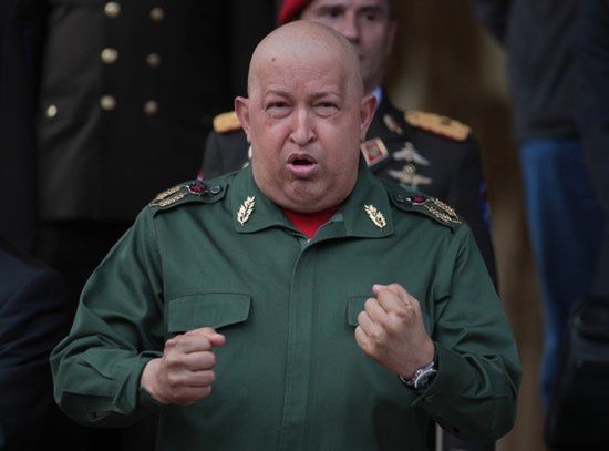 Hugo Chavez odzyskuje popularność