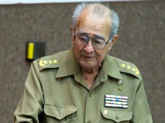 Zmarł kubański minister obrony Julio Casas Regueiro