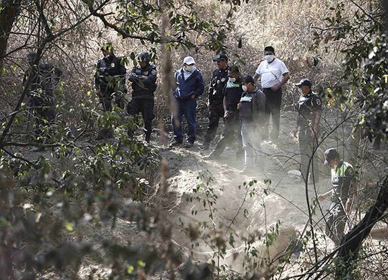 Odnaleziono cztery ciała z 14 ofiar strzelanin w Meksyku