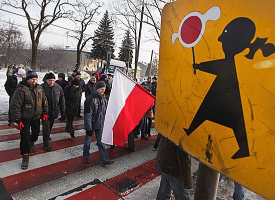 Nauczyciele i uczniowie oburzeni - chcą likwidować szkoły