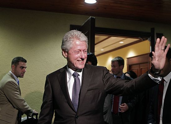 Bill Clinton napisał przedmowę do powieści szpiegowskiej