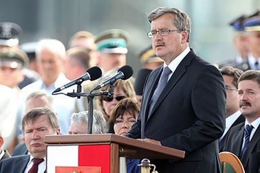 Prezydent: musimy wypełnić lukę po ofiarach ze Smoleńska