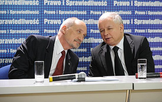 "Macierewicz wygłaszał kłamstwa, robił z mózgu wodę"