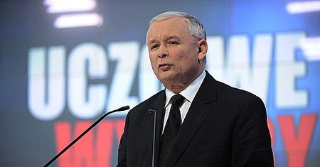 Kaczyński przeprosił PSL - na planszy, przez 14 sekund